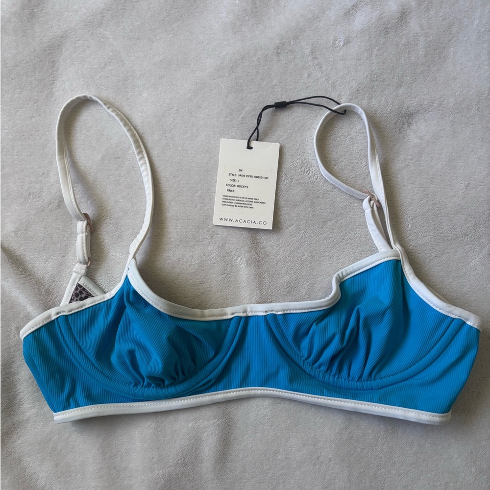 ACACIA Sadie Piped Ribbed Top in Rocky’s Blue